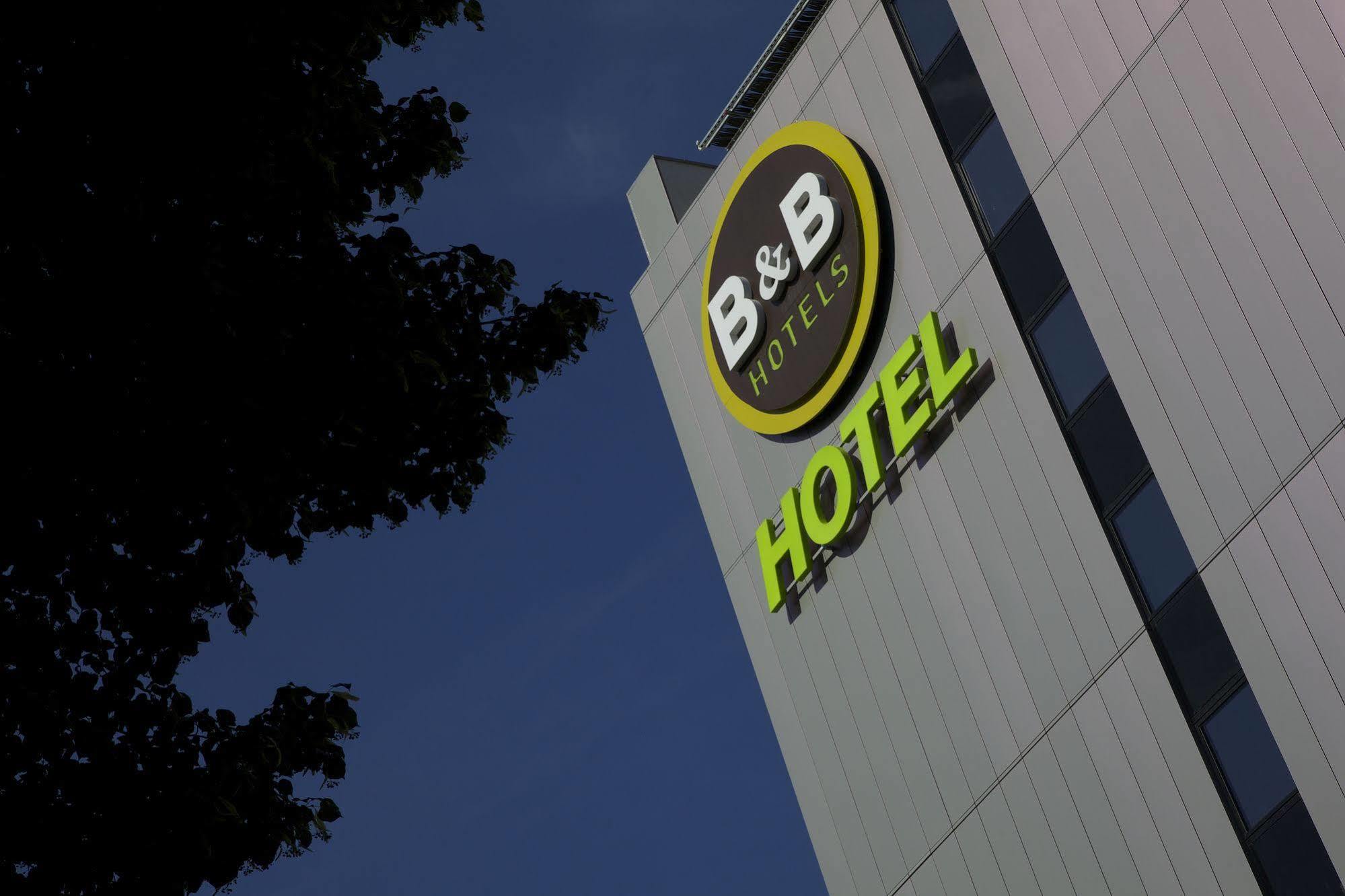 B&B Hotel Paris Porte Des Lilas Eksteriør bilde