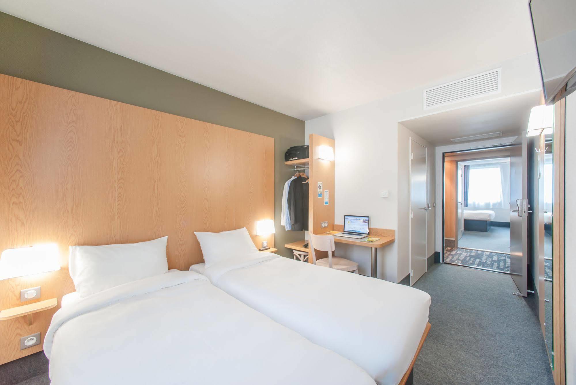 B&B Hotel Paris Porte Des Lilas Eksteriør bilde